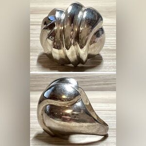 Vintage Heavy Sterling Silver Modernist Smooth Scalloped Dome Ring, Size 6.5